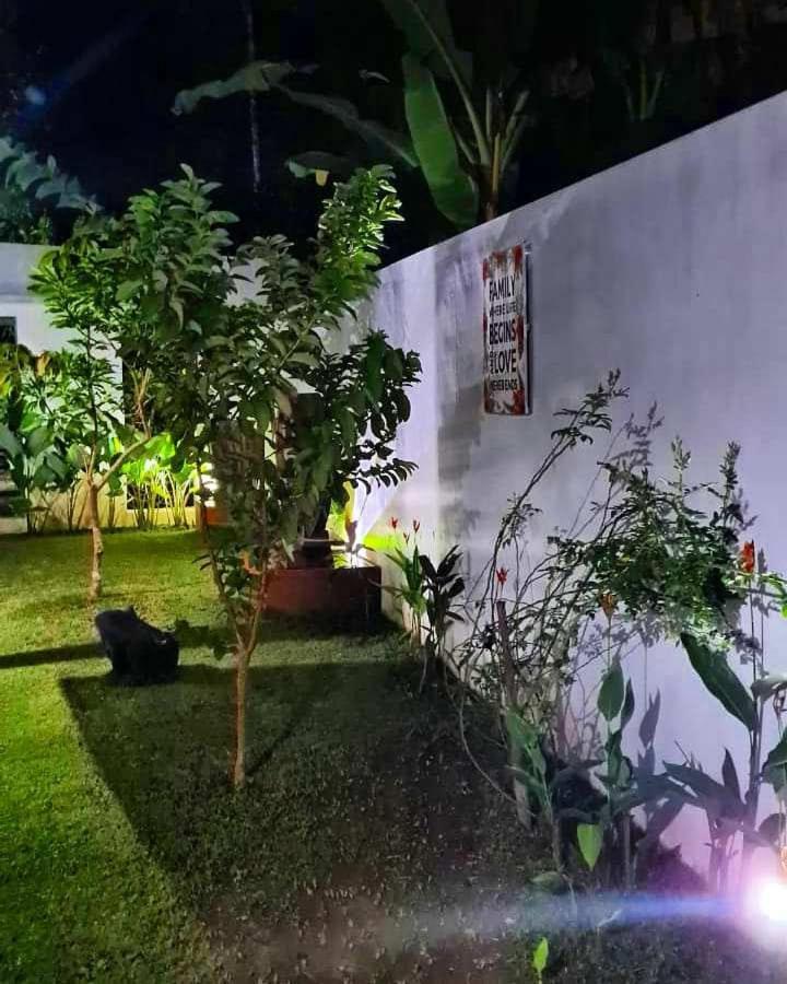 King'S Home Villa Bantul Esterno foto
